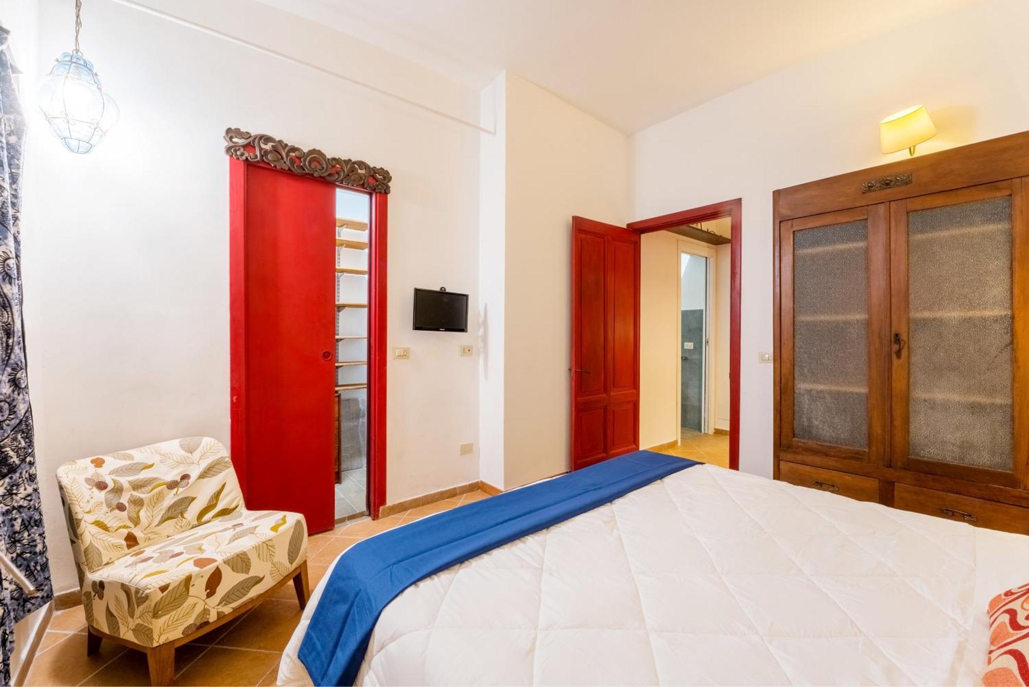 Apartment Atelier Colosseo, A Few Step From The Famous Arena Rom